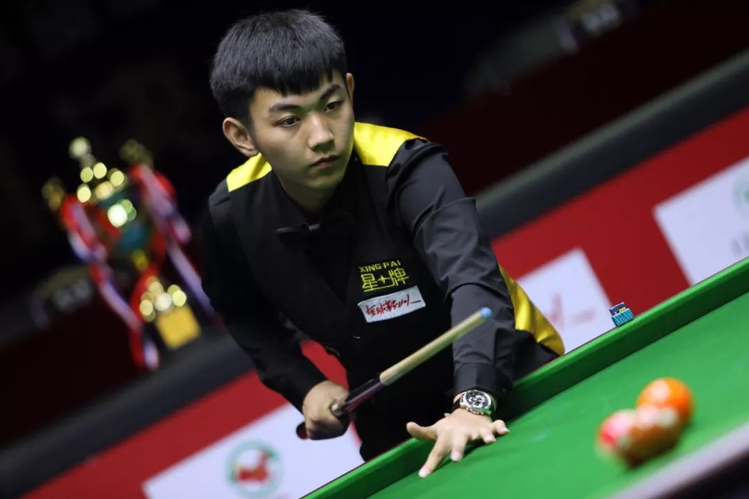 多年来他几 多年来他几