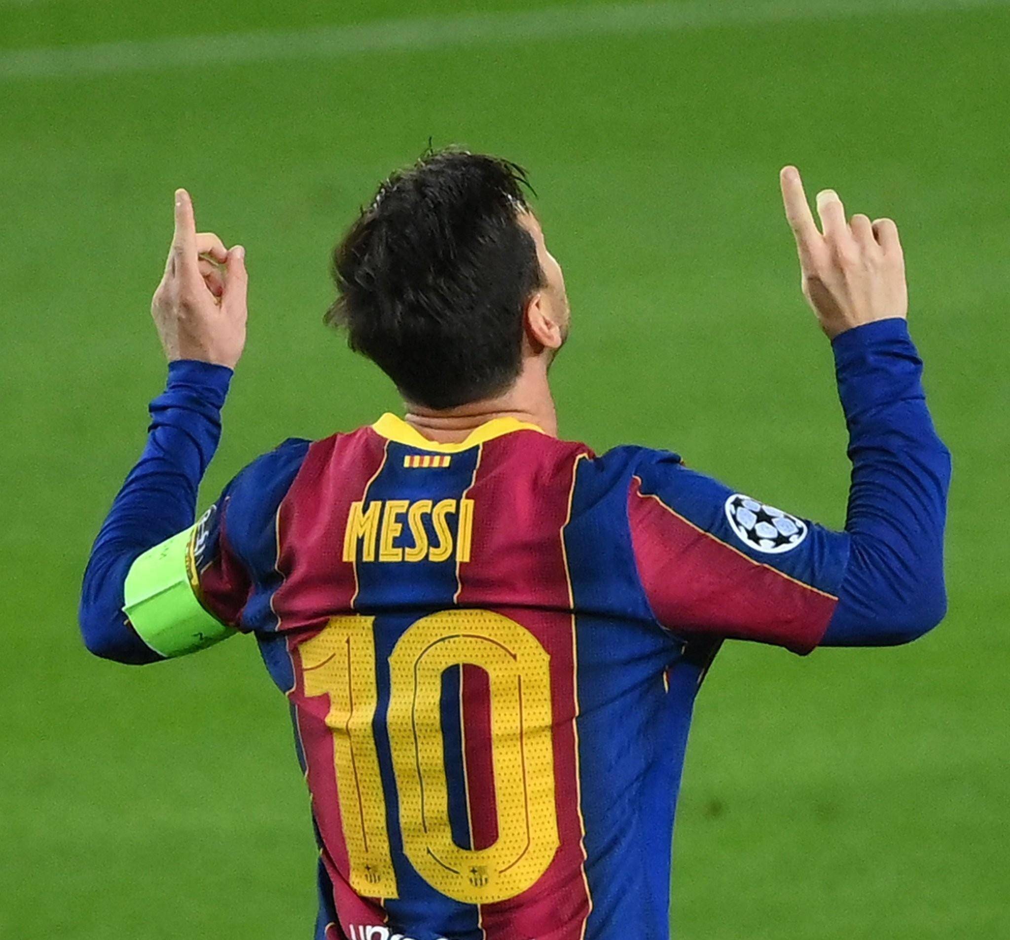 由保监会审 由保监会审