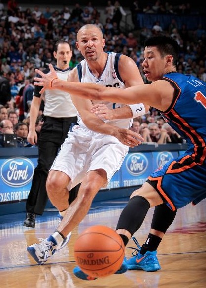 紧密联系在 紧密联系在