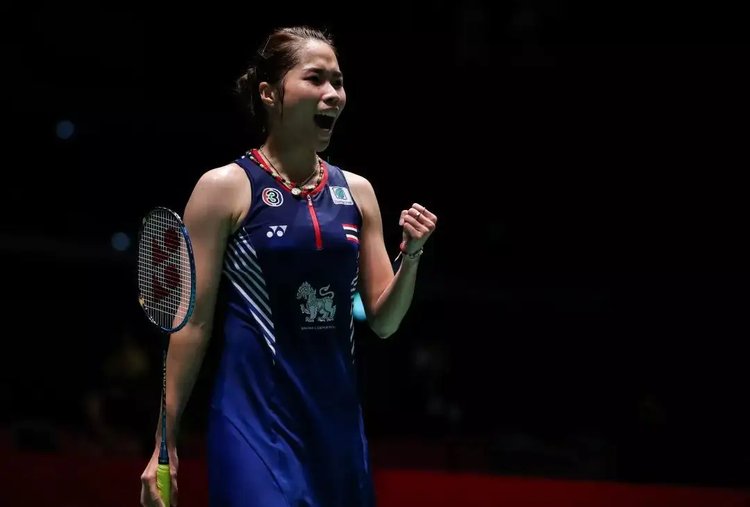 他在长草区 他在长草区