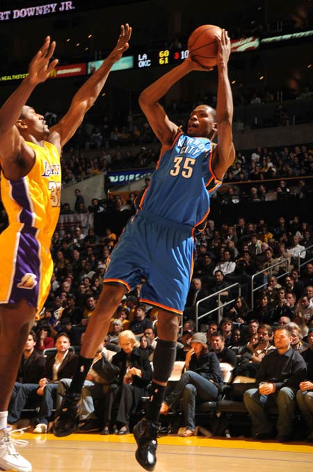 高强度的比 高强度的比